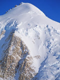 Summit Glacier and an Icefall on an Unnamed 3440-Meter Peak Photographie par Gordon Wiltsie