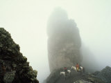 Horseback Riders in the Clouds, High on the Continental Divide Photographie par Paul Chesley