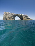 Anacapa Island Arch in the Channel Islands National Park Fotografie-Druck von James Forte