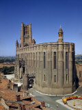 Rear View of a Fortress-Like Cathedral Photographie par Walter Meayers Edwards