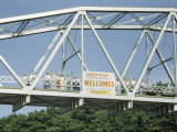 People Stand on a Bridge over Susquehanna River and Wave Photographie par Walter Meayers Edwards
