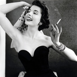 Pat Goddard in Givan's Strapless Evening Bodice with Quilted Skirt, 1953 Lámina giclée por John French Pat Goddard in Givan's Strapless Evening Bodice with Quilted Skirt, 1953 Lámina giclée por John French