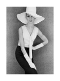 Outfit and White Hat, 1960s Reproduction procédé giclée par John French