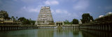 Pond in Front of a Temple, Chidambaram Temple, Chidambaram, Cuddalore District, Tamil Nadu, India Lámina fotográfica por Panoramic Images Pond in Front of a Temple, Chidambaram Temple, Chidambaram, Cuddalore District, Tamil Nadu, India Lámina fotográfica por Panoramic Images