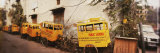 Public School Rickshaws Parked in Front of a Building, Old Delhi, Delhi, India Lámina fotográfica por Panoramic Images Public School Rickshaws Parked in Front of a Building, Old Delhi, Delhi, India Lámina fotográfica por Panoramic Images
