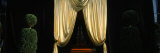 Red Carpet and Golden Curtains in Concert Hall, Freiburg Concert Hall, Baden-Wurttemberg, Germany Lámina fotográfica por Panoramic Images Red Carpet and Golden Curtains in Concert Hall, Freiburg Concert Hall, Baden-Wurttemberg, Germany Lámina fotográfica por Panoramic Images