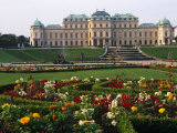 Vienna, the Belvedere Is a Baroque Palace Complex Built by Prince Eugene of Savoy, Austria Fotografie-Druck von Paul Harris