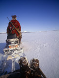 Nick Laing - Kamchakta, Crossing the Winter Tundra on a Snowmobile, Palana, Kamchatka, Russian Far East, Russia Fotografická reprodukce Nick Laing - Kamchakta, Crossing the Winter Tundra on a Snowmobile, Palana, Kamchatka, Russian Far East, Russia Fotografická reprodukce