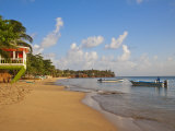 Corn Islands, Little Corn Island, Beach Bar Near the Viillage, Nicaragua Photographie par Jane Sweeney