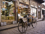 Street Scene in the Old City, Damascus, Syria Photographie par Julian Love