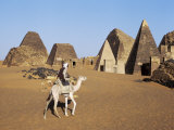Situated a Short Distance East of Nile, Ancient Pyramids of Meroe are an Important Burial Ground Fotografisk tryk af Nigel Pavitt