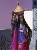 Harerge Province, Harar, an Harari Girl in Wedding Attire, Ethiopia Fotografie-Druck von Nigel Pavitt