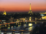 Eiffel Tower and River Seine, Paris, France Fotografisk tryk af Walter Bibikow Eiffel Tower and River Seine, Paris, France Fotografisk tryk af Walter Bibikow