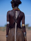 Young Dassanech Girl Wears Hair Partially Braided, Coated in Animal Fat and Ochre, Ethiopia Photographie par John Warburton-lee