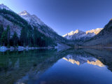 Colorado, Maroon Bells Mountain Reflected in Maroon Lake, USA Photographic Print by Alan Copson