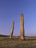 Penrhos Feilw Standing Stones, 3M High and 3.3M Apart, Probably Erected in the Early Bronze Age Fotografisk trykk av Nigel Blythe Penrhos Feilw Standing Stones, 3M High and 3.3M Apart, Probably Erected in the Early Bronze Age Fotografisk trykk av Nigel Blythe