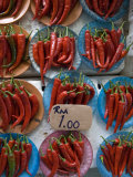 Colourful Red Chillies on Blue Plates on a Market Stall in Kuching, Sarawakn Borneo Photographie par Annie Owen
