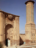 Gate and Minaret of the Medersa, Ince Minare Madrasa, Built 1265-7, Seljuk period, Konya, Turkey Lámina fotográfica