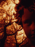 A Boy with His Nightmare Lámina fotográfica por Images Monsoon