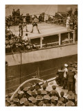 Boxing Competition Aboard a Warship, with the Crew of Second Ship as Additional Spectators, 1914-19 Giclée-Druck