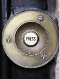 Old Door Bell Button Lámina fotográfica por Images Monsoon
