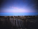 Broken Fence, Suffolk County, New York, USA Lámina fotográfica por Images Monsoon
