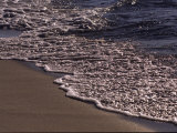Wave Laps a Sandy Beach on the Shores of Lake Superior Photographie par Paul Damien
