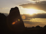 Early Morning Light Bathes the Eastern Badlands Photographie par Paul Damien