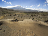 Volcan Chimborazo, Chimborazo Province, Central Highlands, Ecuador, South America Photographic Print by Robert Francis