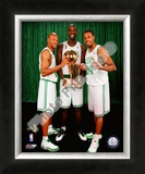 Kevin Garnett, Ray Allen, & Paul Pierce with the 2007-08 NBA Champion trophy Framed Photographic Print