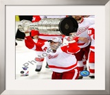 Henrik Zetterberg with the Stanley Cup Game 6 of the 2008 NHL Stanley Cup Finals; 27 Framed Photographic Print