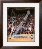Derek Fisher - '09 Finals Framed Photographic Print