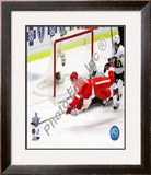 Valtteri Filppula scores a diving third period goal during Game 2 of the 2008 NHL Stanley Cup Final Framed Photographic Print