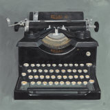 Classic Typewriter Kunstdrucke von Avery Tillmon