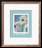 Chien dans un seau Affiches par Rachael Hale