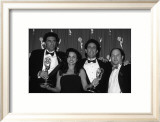 The Cast of Seinfeld with Awards Affiches