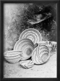 Yokuts Baskets Lámina giclée enmarcada por Edward S. Curtis