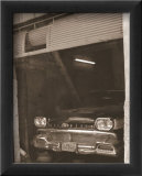 Car in Garage Pósters por Nelson Figueredo Car in Garage Pósters por Nelson Figueredo