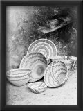 Yokuts Baskets Lámina giclée enmarcada por Edward S. Curtis