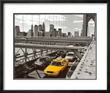 Yellow Cab on Brooklyn Bridge Posters par Henri Silberman