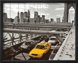Yellow Cab on Brooklyn Bridge Poster par Henri Silberman