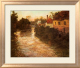 Village sur les bords d'une rivière Affiche par Fritz Thaulow