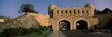 Road Passing Through Archways, Muscat Gate Museum, Al Saidiya Street, Muscat, Oman Lámina fotográfica por Panoramic Images Road Passing Through Archways, Muscat Gate Museum, Al Saidiya Street, Muscat, Oman Lámina fotográfica por Panoramic Images