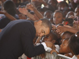 President Barack Obama Visits the Dr. Martin Luther King Charter School of New Orleans, Louisiana Photographie