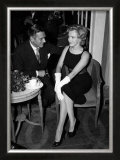 Laurence Olivier and Marilyn Monroe in London, 1959 Prints