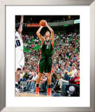 Yi Jianlian Framed Photographic Print