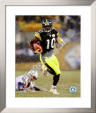 Santonio Holmes 2008 Playoffs Framed Photographic Print