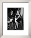 Laurence Olivier and Marilyn Monroe in London, 1959 Posters