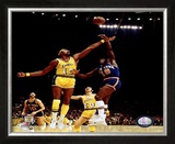 Willis Reed Framed Photographic Print