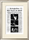 New York Times, July 21, 1969: Men Walk on Moon Framed Giclee Print